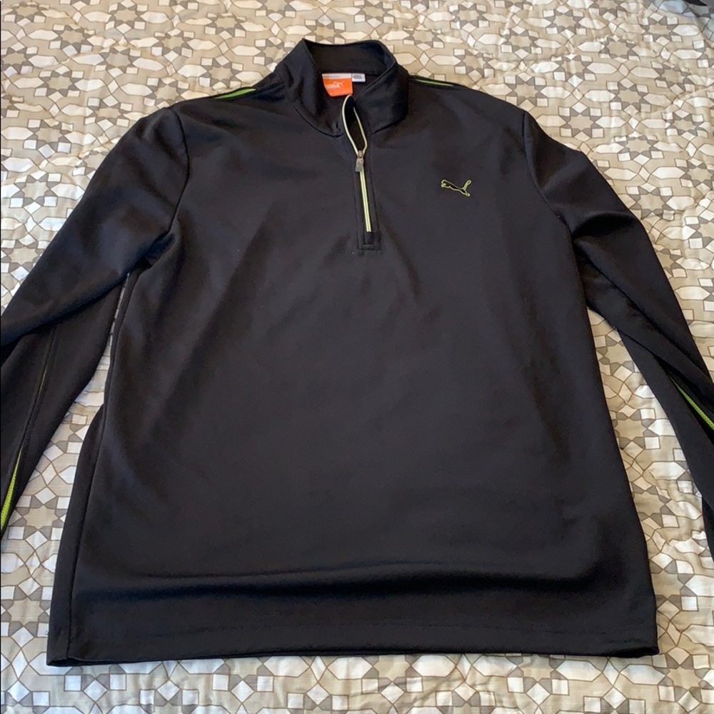 Puma Dri fit quarter zip - Mens small